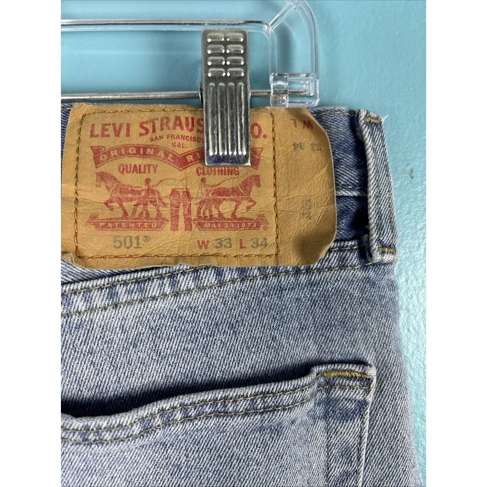 Levi's Men's 501 33x34 Original Straight Fit Jeans Fade Whiskers USA